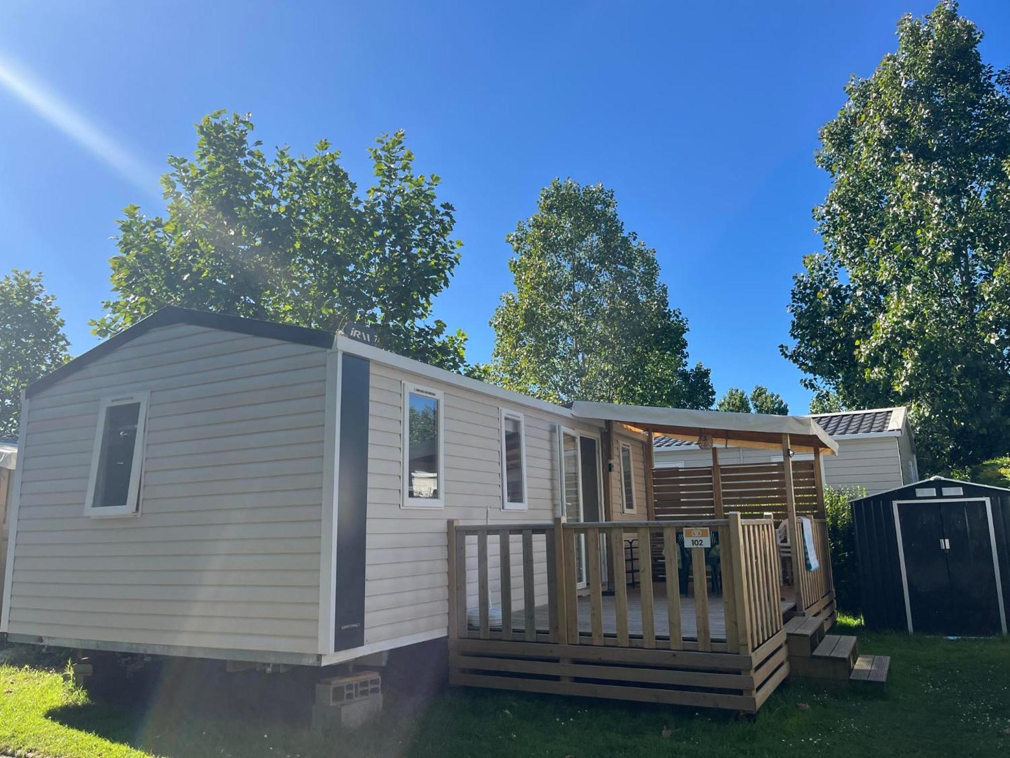 Mobil 3 Campsite